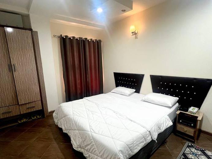 اتاق یک تخته