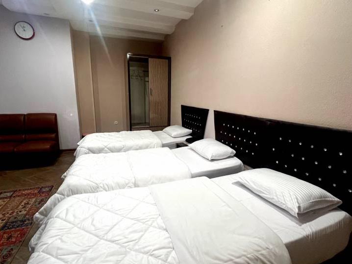 اتاق سه تخته